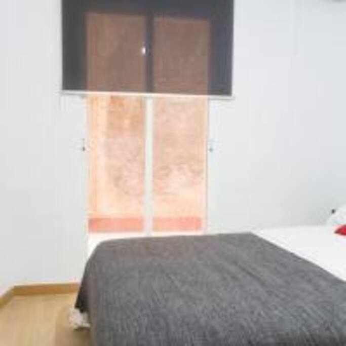 Apartamento Sotano En Gran Via Madrid Exterior foto